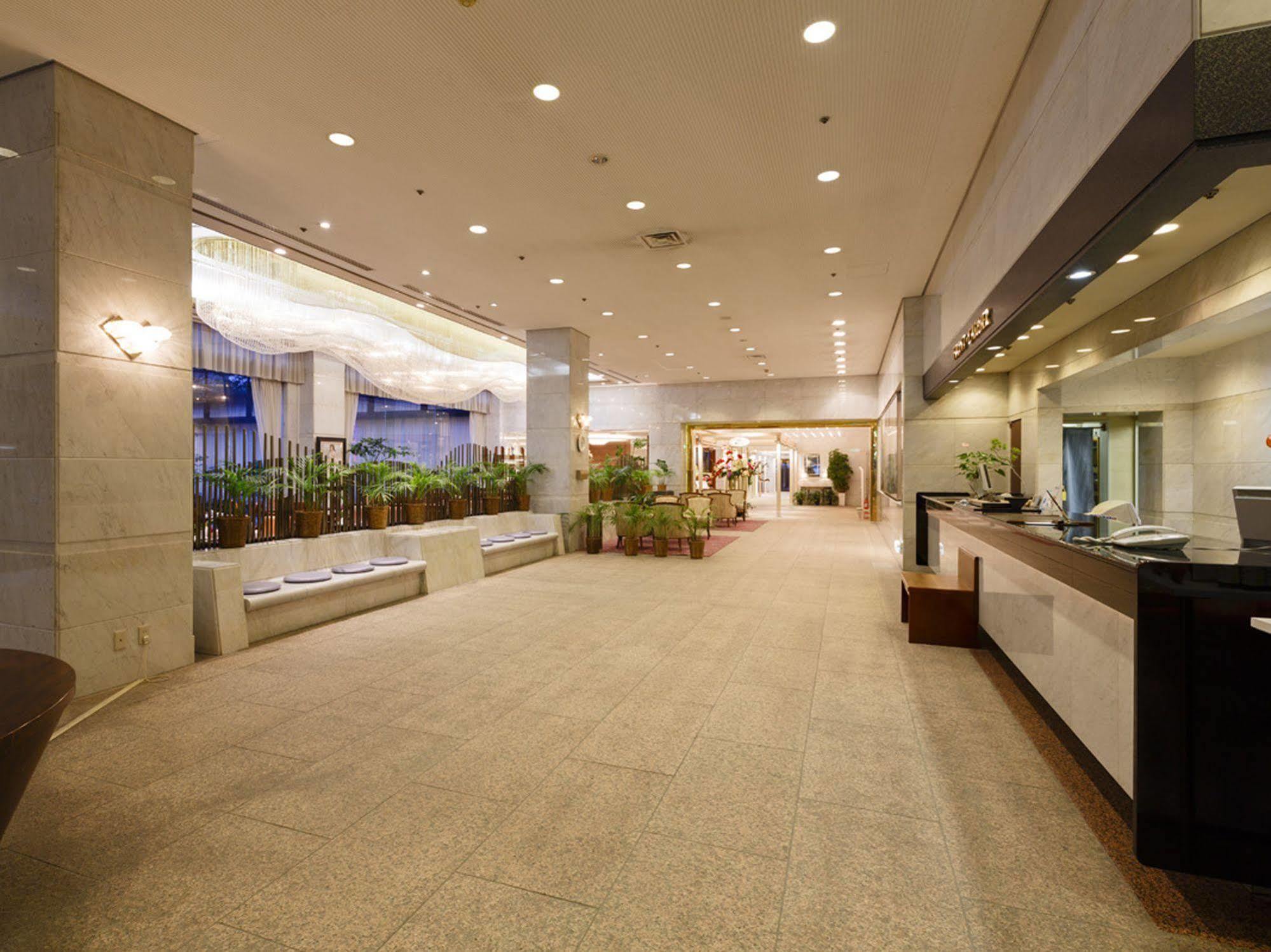Hotel Pearl Garden Takamatsu Ngoại thất bức ảnh