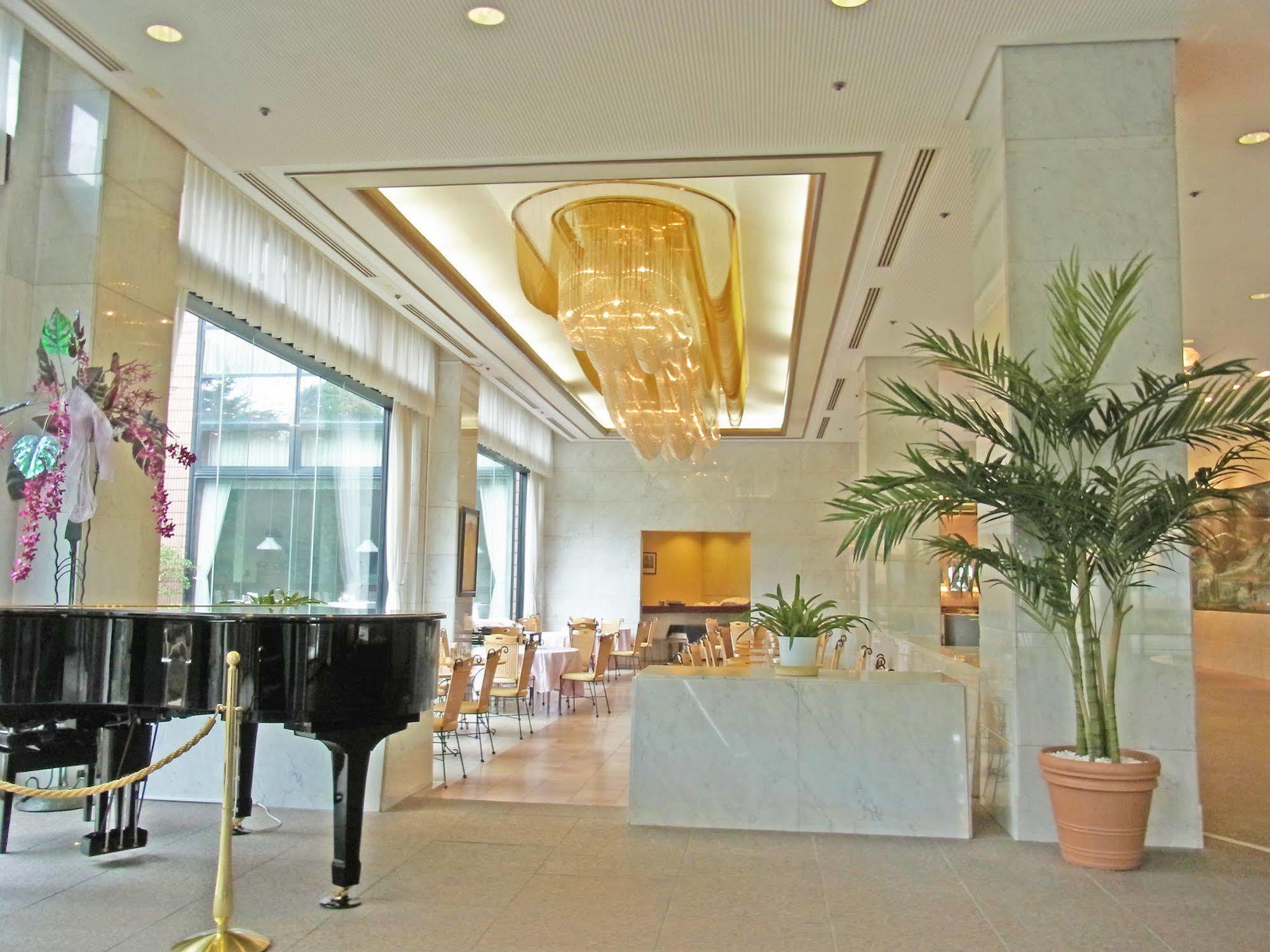 Hotel Pearl Garden Takamatsu Ngoại thất bức ảnh