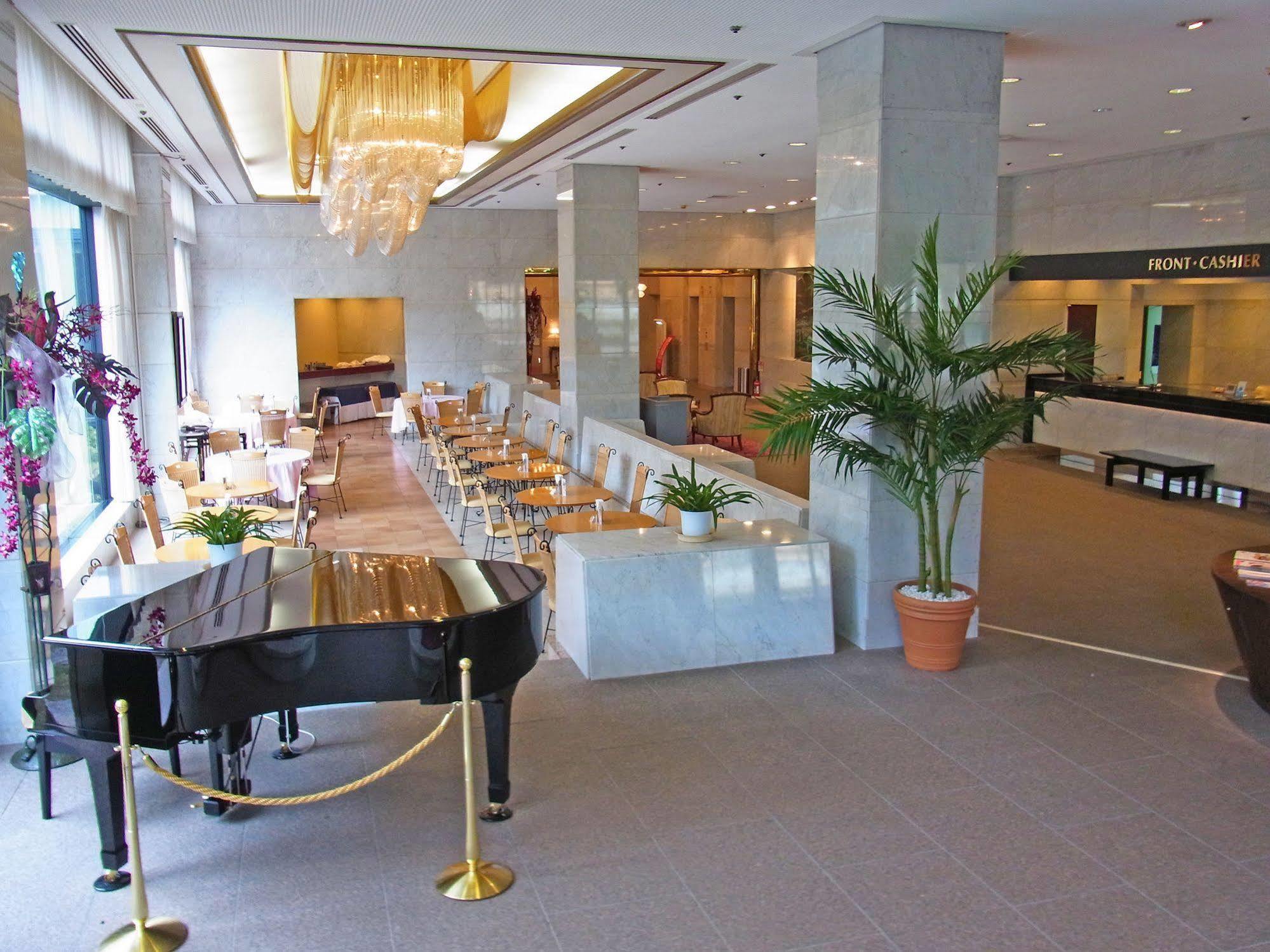 Hotel Pearl Garden Takamatsu Ngoại thất bức ảnh