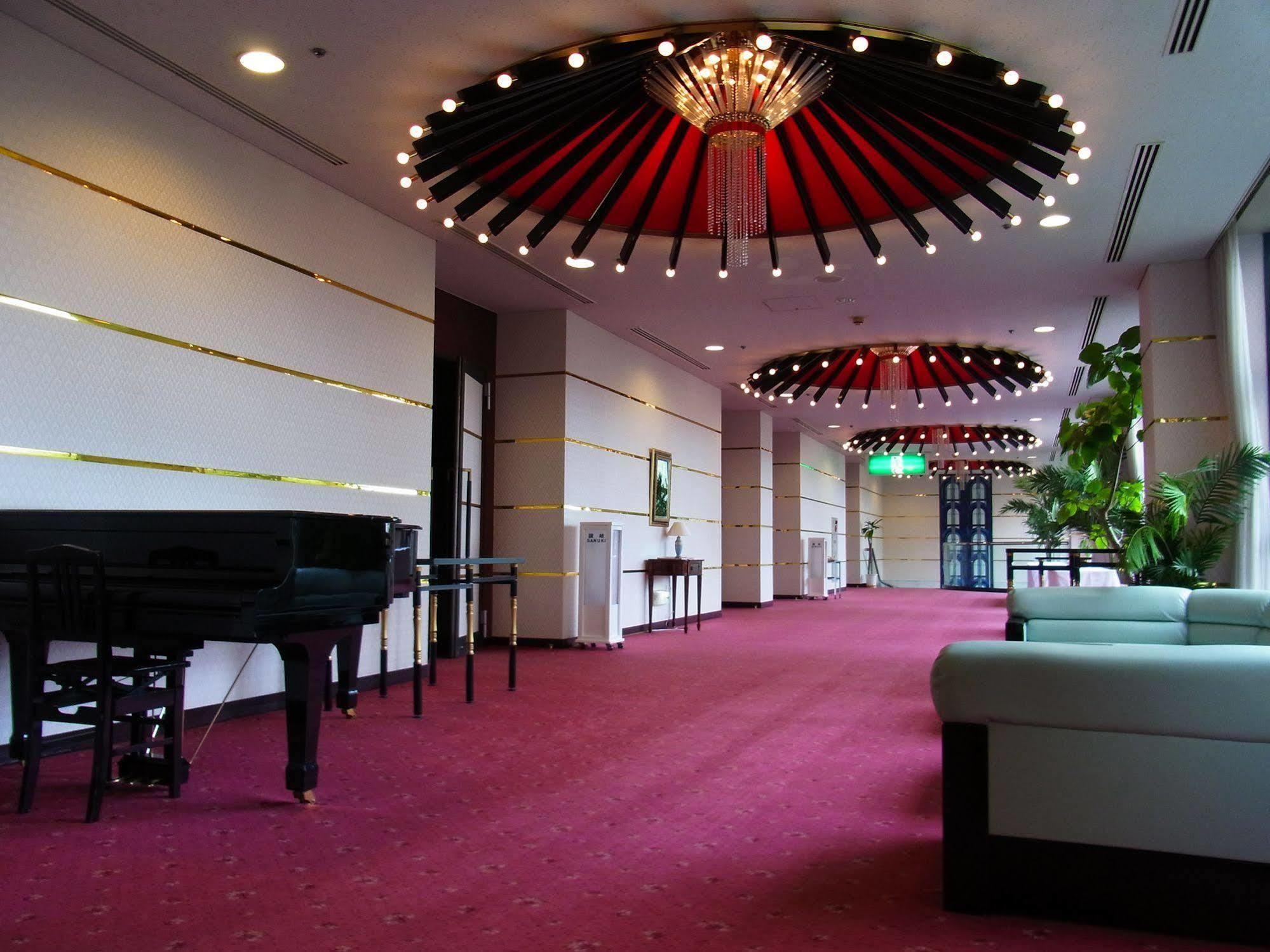 Hotel Pearl Garden Takamatsu Ngoại thất bức ảnh